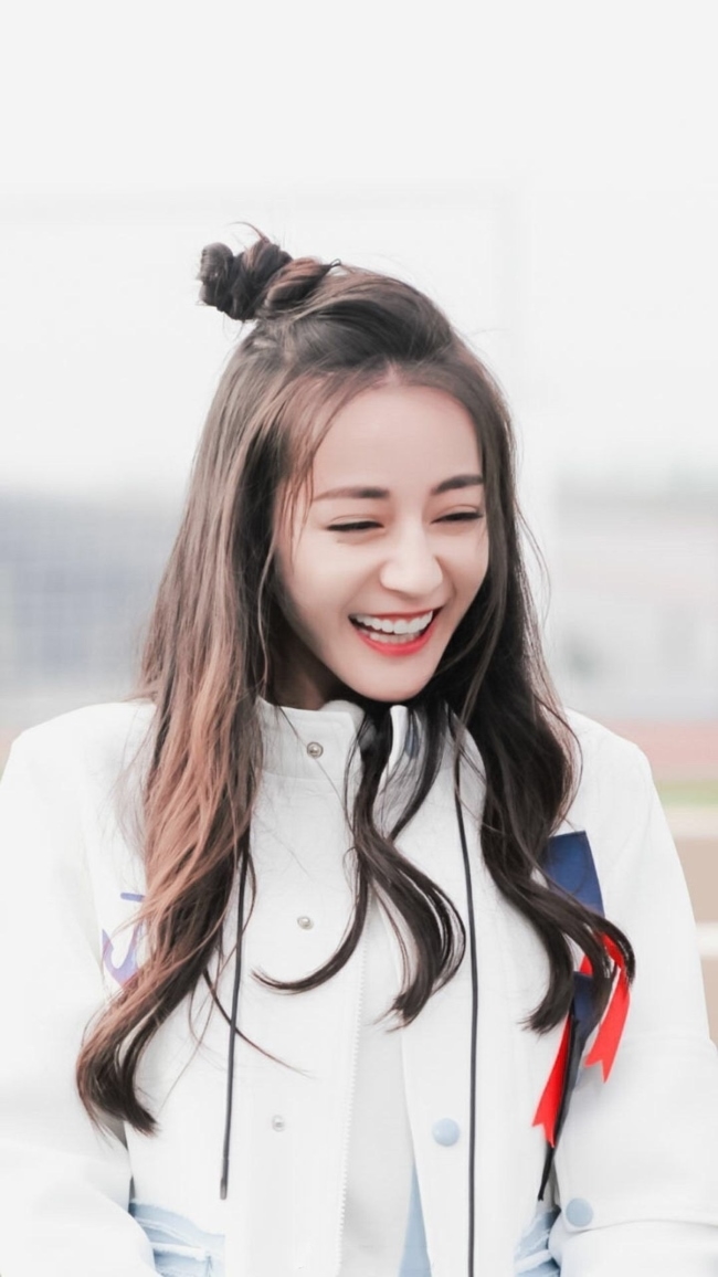 Nhiệt Ba, Ngô Thiến và những mỹ nhân Cbiz sở hữu nụ cười tỏa nắng