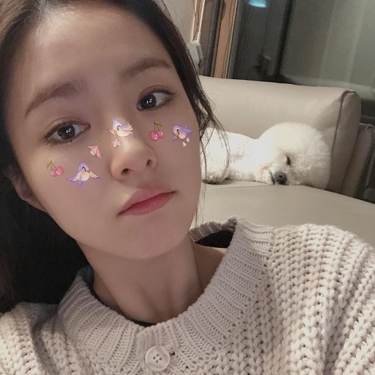 Shin Se Kyung gây 'sốt' với vẻ đẹp tiên tử trong loạt clip Vlog