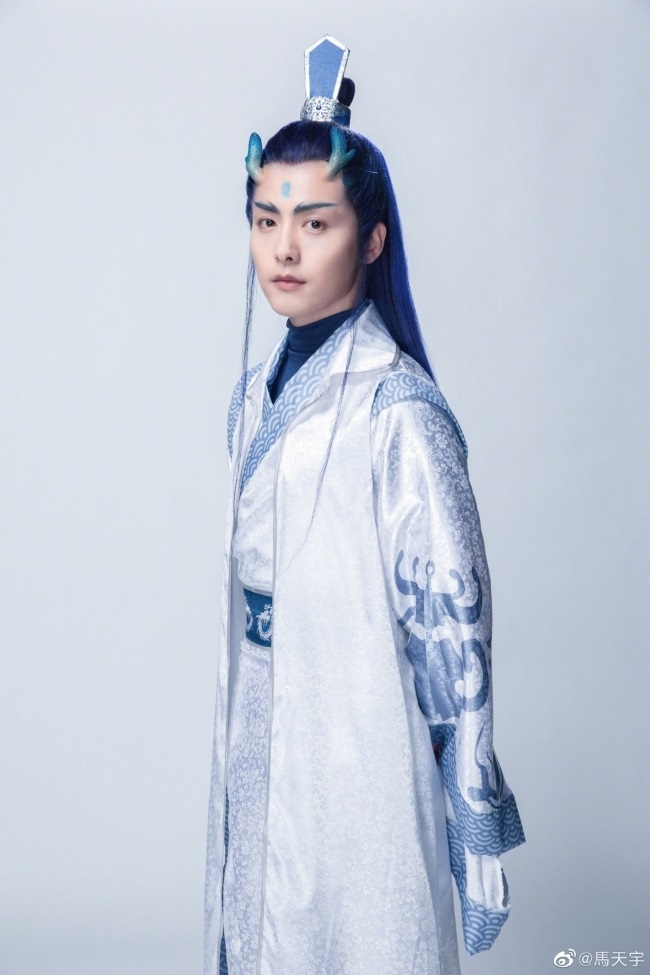 Trịnh Sảng, Cổ Lực Na Trát và sao Cbiz cosplay nhân vật hoạt hình