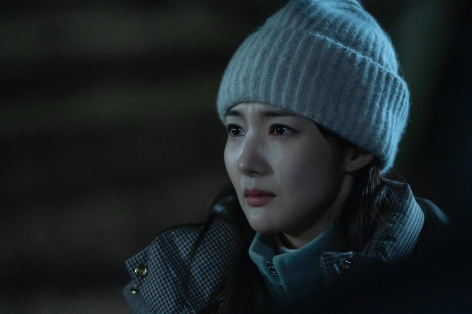 Park Min Young và Seo Kang Joon tung ảnh lãng mạn trong drama mới