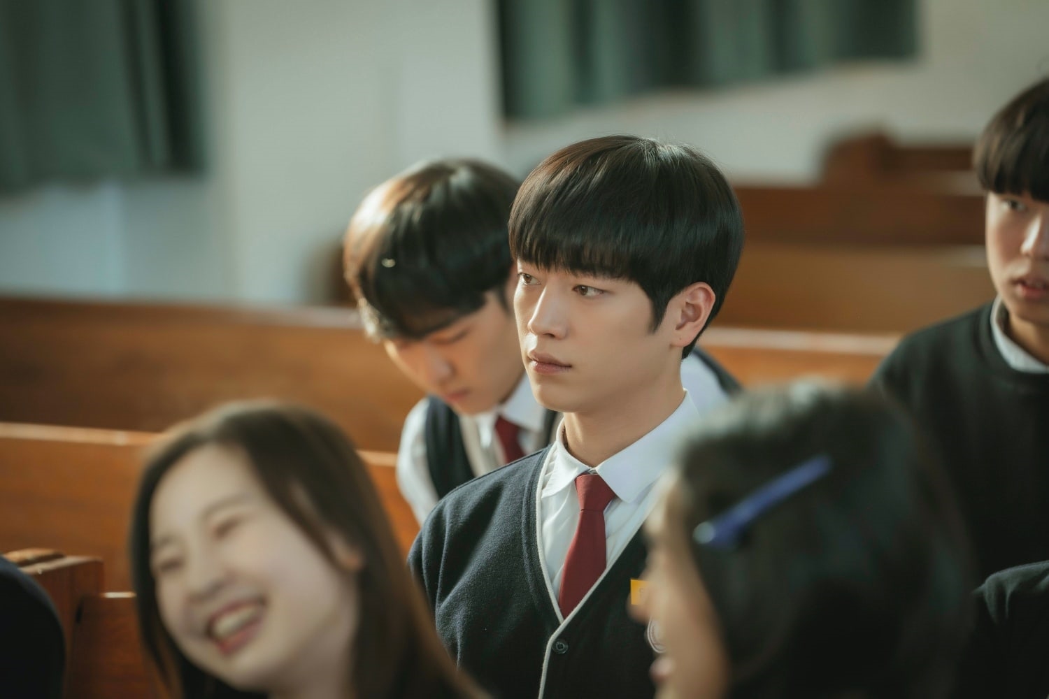 Park Min Young và Seo Kang Joon tung ảnh lãng mạn trong drama mới