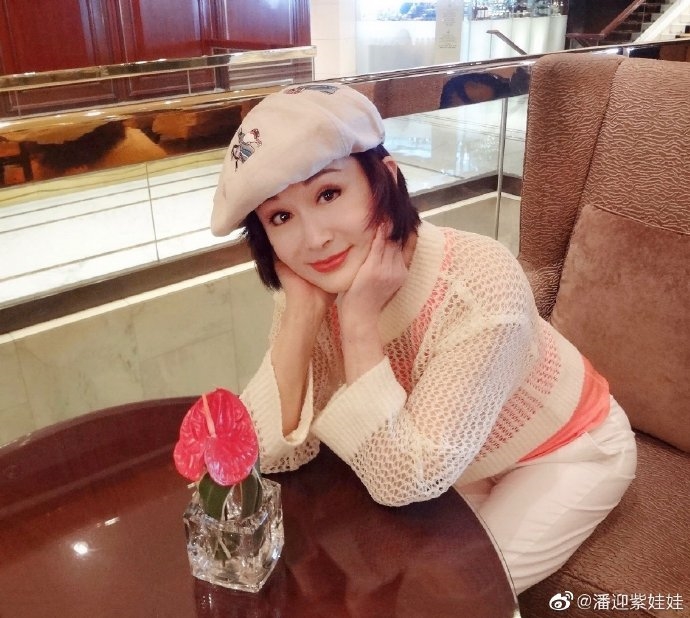 Phan Nghinh Tử - 'Tiểu Long Nữ' đẹp nhất Cbiz vẫn bị chồng bỏ