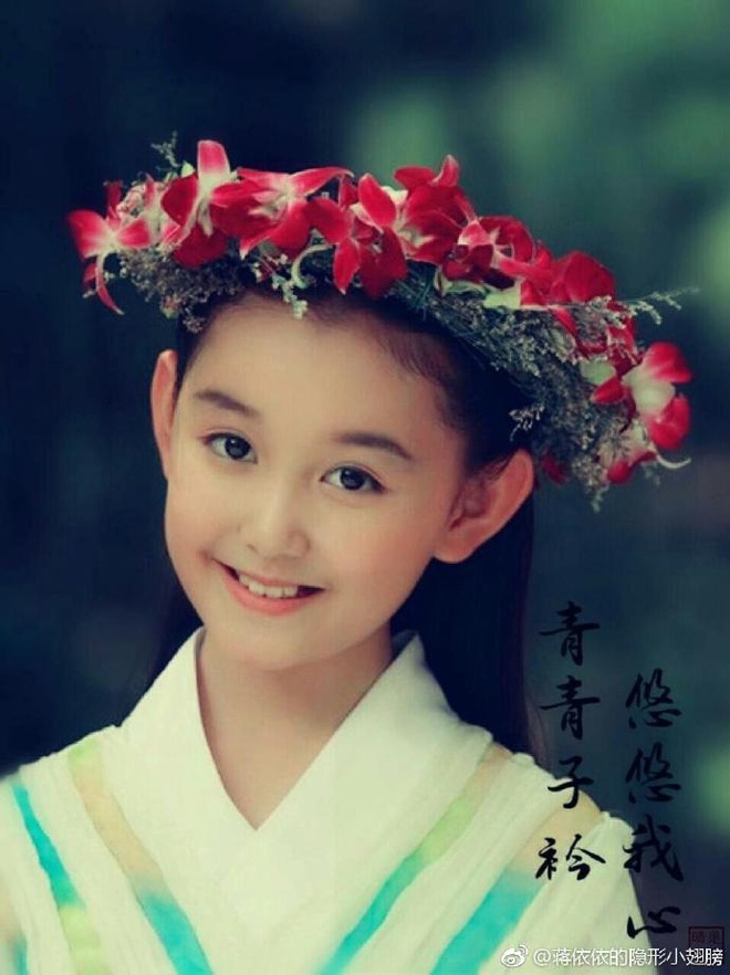 Tưởng Y Y - sao nhí Mỹ Nhân Tâm Kế gây bão vì dậy thì thành công
