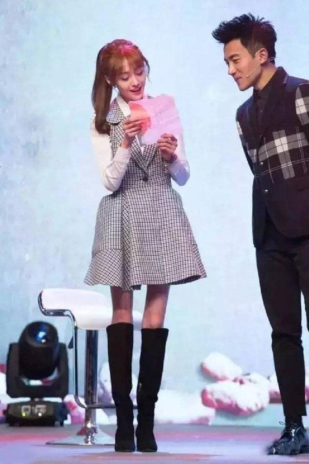 AngelaBaby, Dương Mịch... và mỹ nhân Cbiz gầy đáng báo động