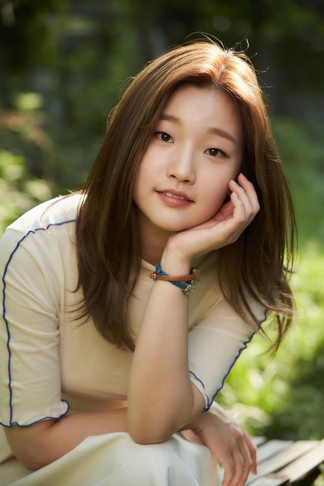 Kim Go Eun - Park So Dam - Kim Da Mi gây chú ý vì gương mặt giống nhau