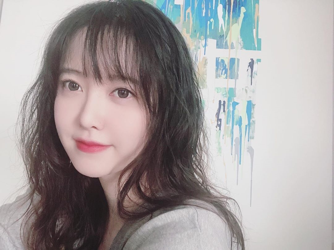 Goo Hye Sun trở lại mạng xã hội với hình ảnh mới và tiết lộ sụt 8kg