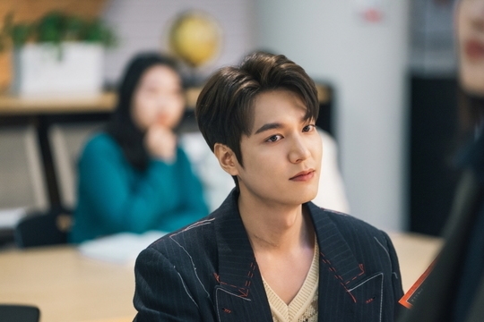 'Quân Vương Bất Diệt' tung ảnh mới của Lee Min Ho - Kim Go Eun