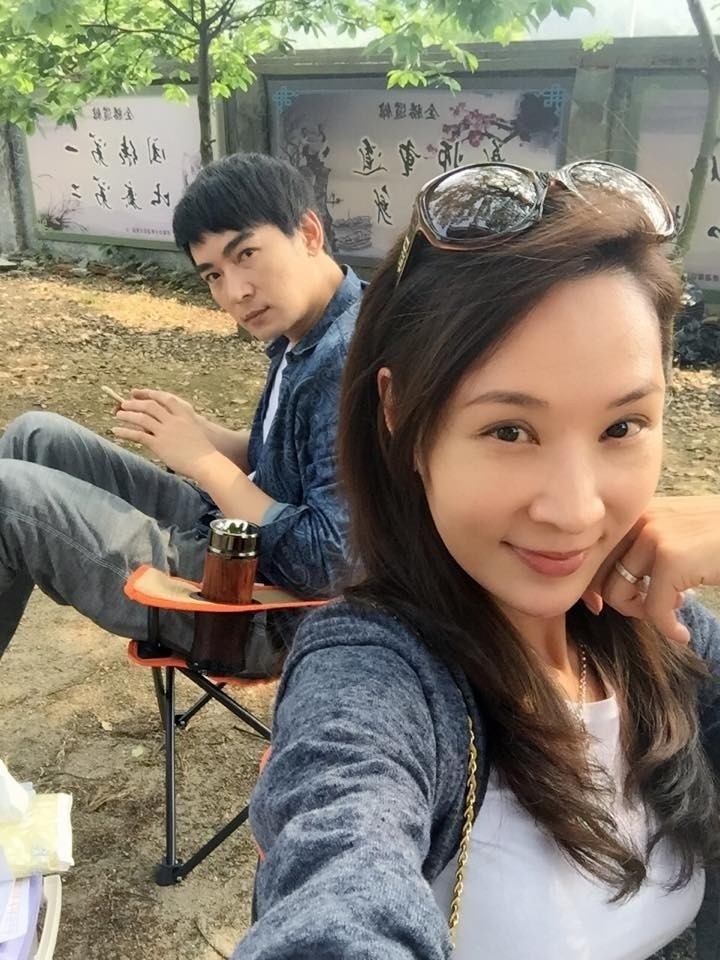 Tiêu Ân Tuấn và vợ ly hôn sau 6 năm, ngày xưa quỳ gối cầu xin mẹ vợ