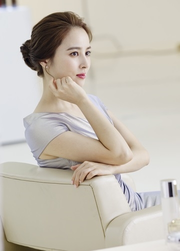 Song Il Gook và Han Hye Jin sau 14 năm đóng cặp trong 'Jumong'