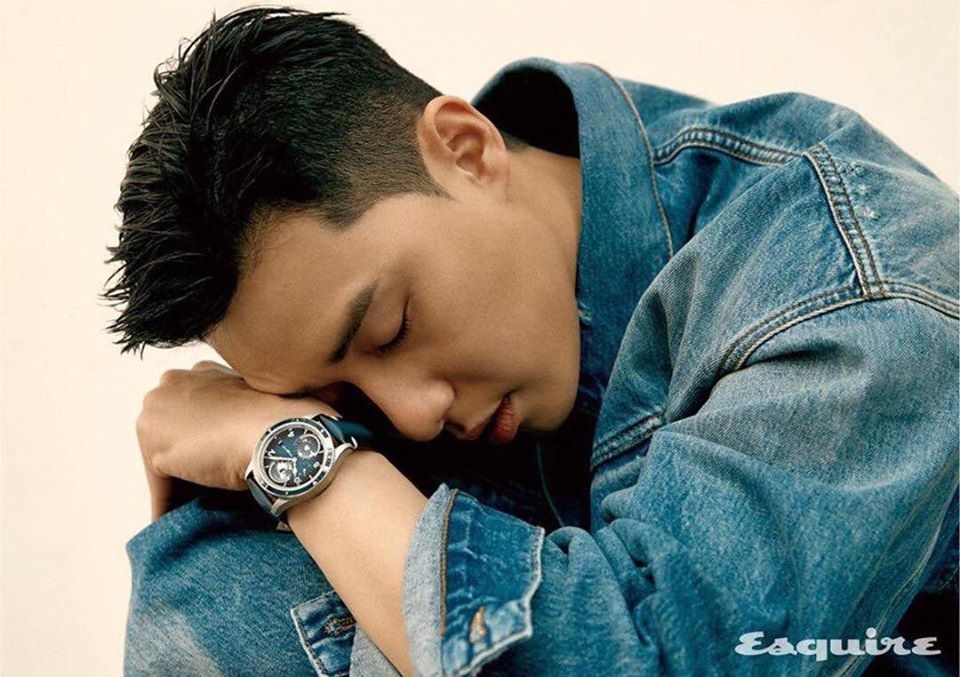 Park Seo Joon đẹp trai, nam tính với mái tóc ngắn trong bộ ảnh tạp chí