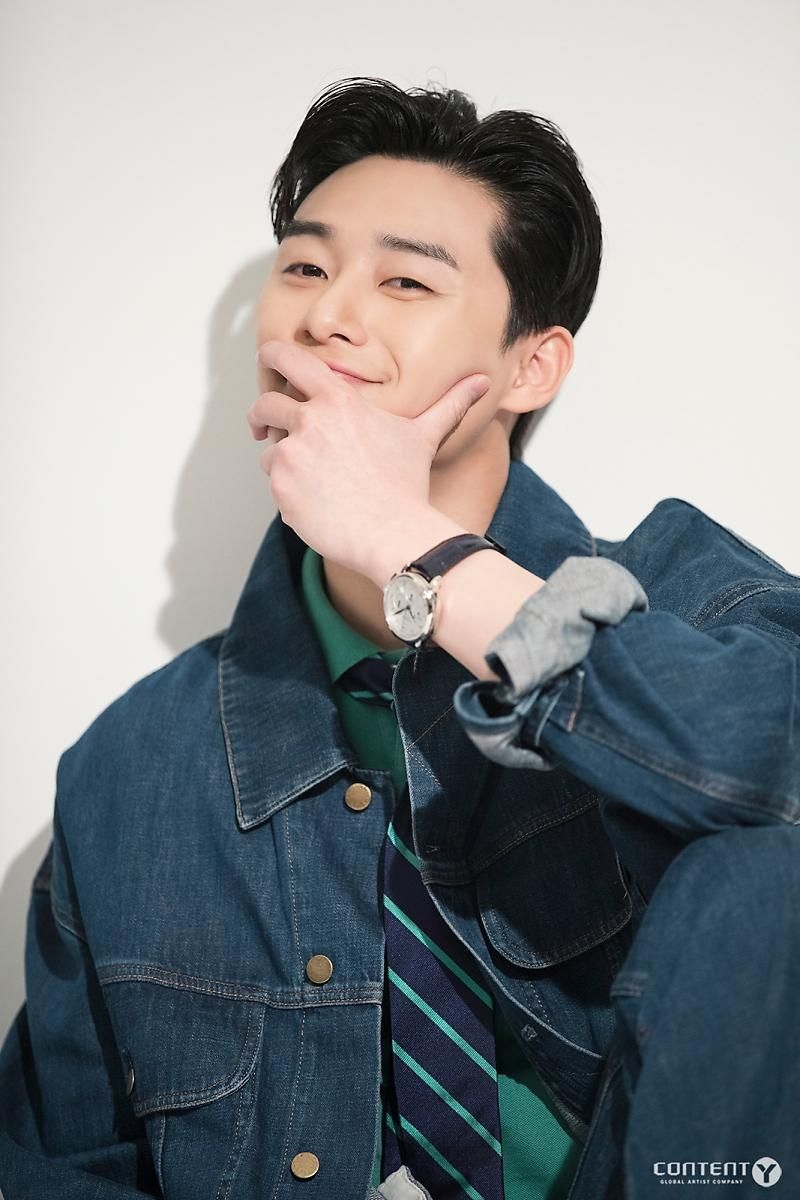 Park Seo Joon và 5 mỹ nam Hàn chọn đi nghĩa vụ quân sự sớm
