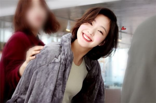 Kim Go Eun và loạt mỹ nữ Hàn mắt một mí đẹp lạ, cá tính khác biệt