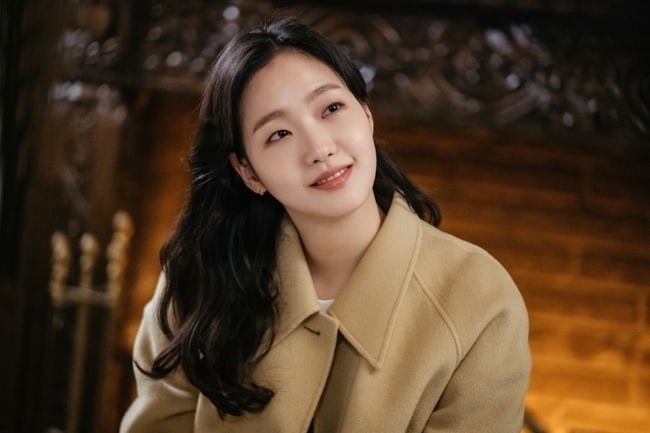 Lee Min Ho - Kim Go Eun sẽ sớm tiến triển trong 'Quân vương bất diệt'