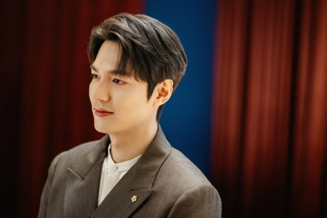 Lee Min Ho - Kim Go Eun sẽ sớm tiến triển trong 'Quân vương bất diệt'