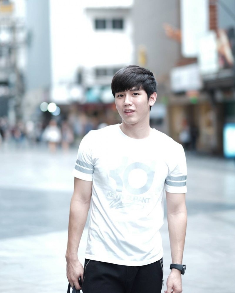 James Jirayu, Tor Thanapob tái xuất đóng cặp cùng 'chị đại'