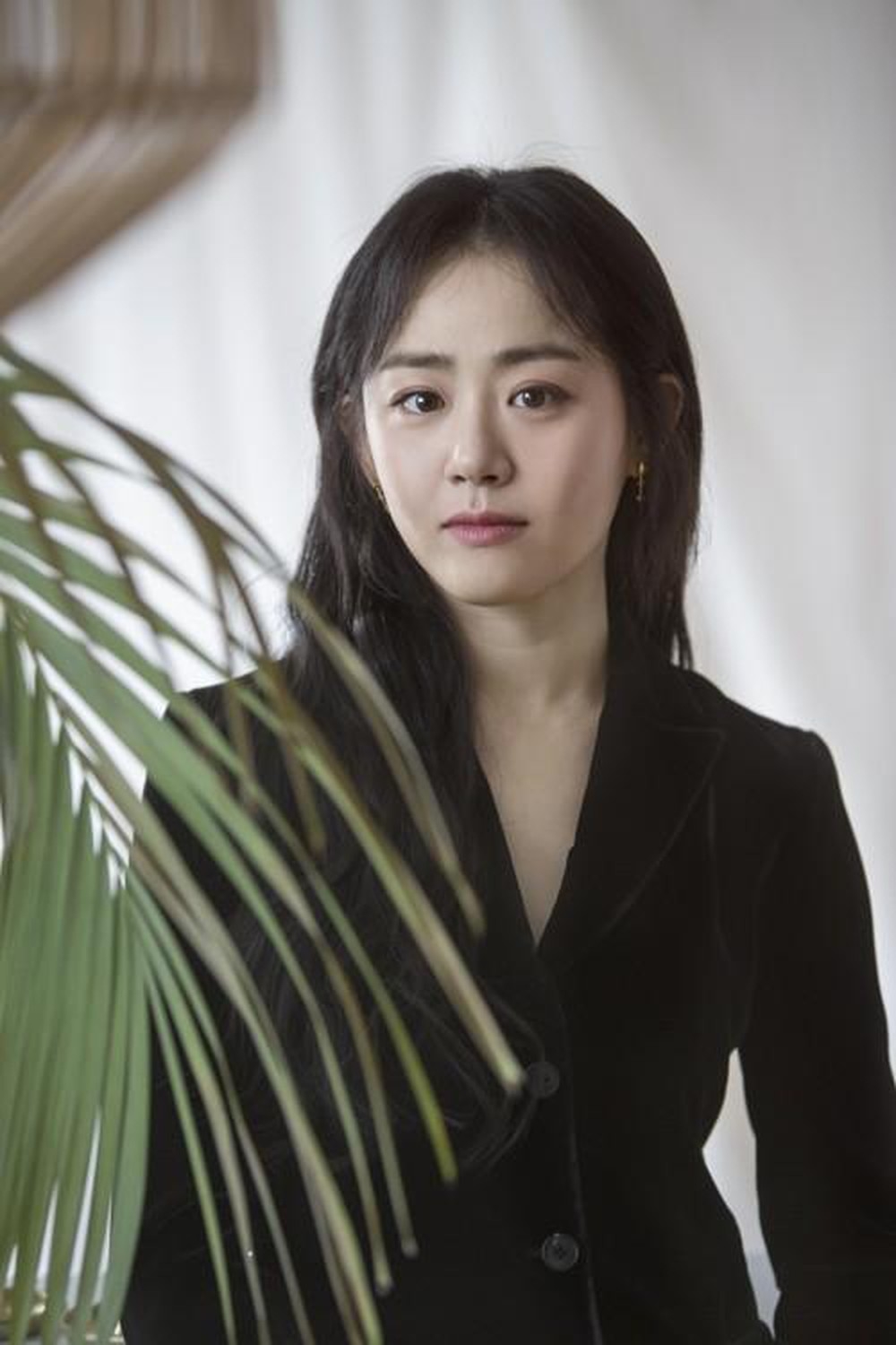 'Em gái quốc dân' Moon Geun Young tạm gác sự nghiệp đi làm từ thiện