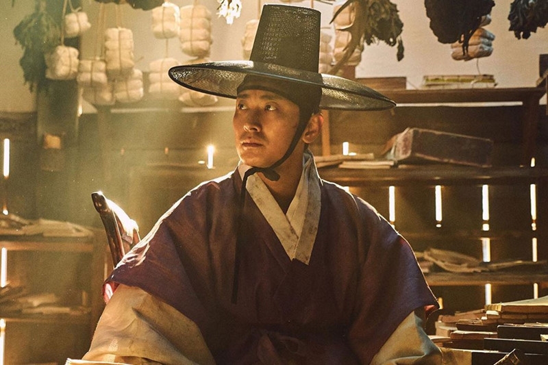 Park Seo Joon, Hyun Bin cạnh tranh đề cử giải thưởng Baeksang 2020