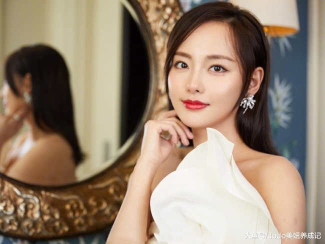 'Thuận tần' Trương Gia Nghê và sao Cbiz bị tẩy chay vì đóng vai ác