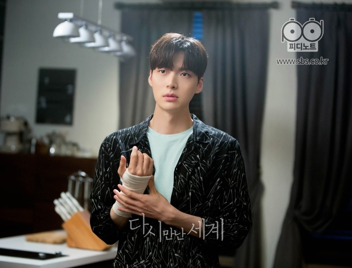 Những phân cảnh 'đáng quên' của sao Hàn: Park Bo Gum góp mặt