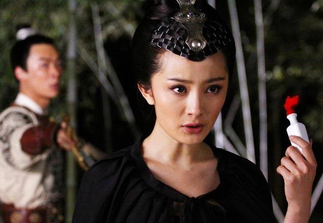Lâm Tâm Như, Lưu Diệc Phi và những nàng sát thủ trên màn ảnh