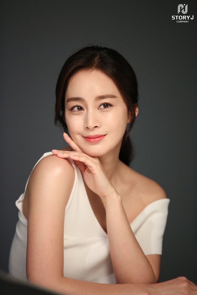 Song Hye Kyo và dàn mỹ nhân đẹp tự nhiên đáng tự hào của Kbiz