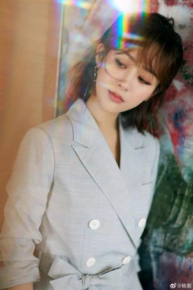 Dương Mịch thua Dương Tử trong top 10 truyền hình Cbiz