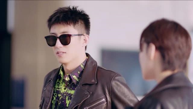 Địch Lệ Nhiệt Ba đẹp hớp hồn trong phim mới, lấn át Hoàng Cảnh Du