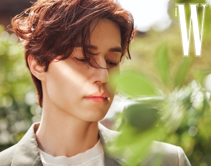 Lee Dong Wook trải lòng về sự nghiệp trong bài phỏng vấn mới