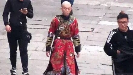 3 bộ phim Kim Dung khiến fan chờ dài cổ vì bị 'đắp chiếu'