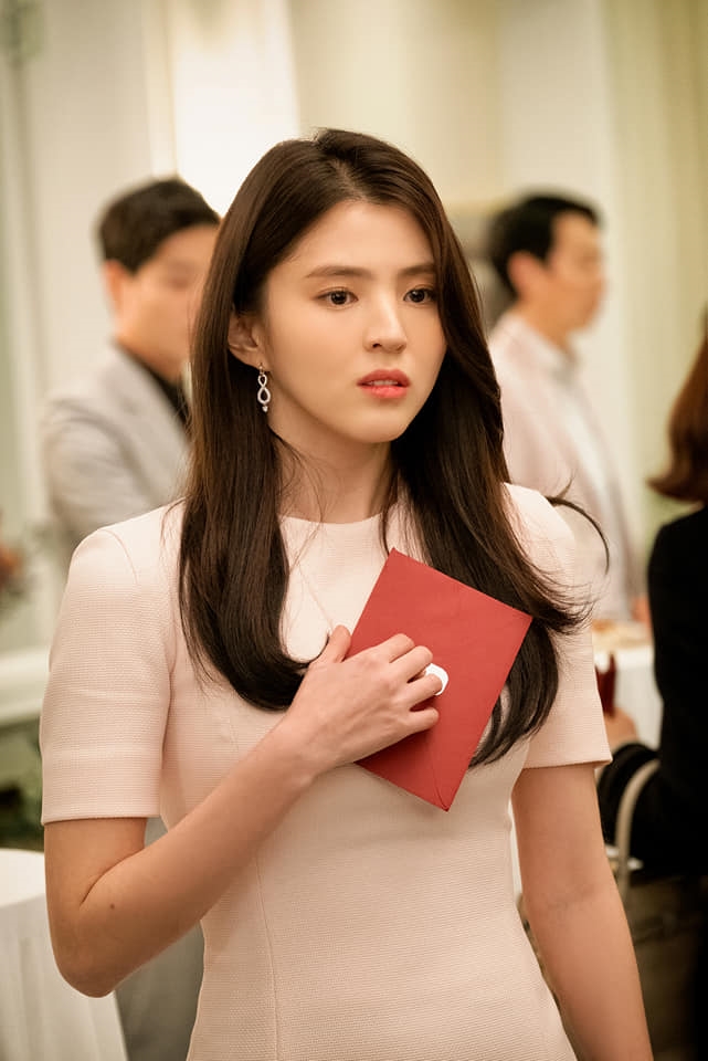 Han So Hee thẳng thắn phản hồi về hình ảnh gây tranh cãi trong quá khứ