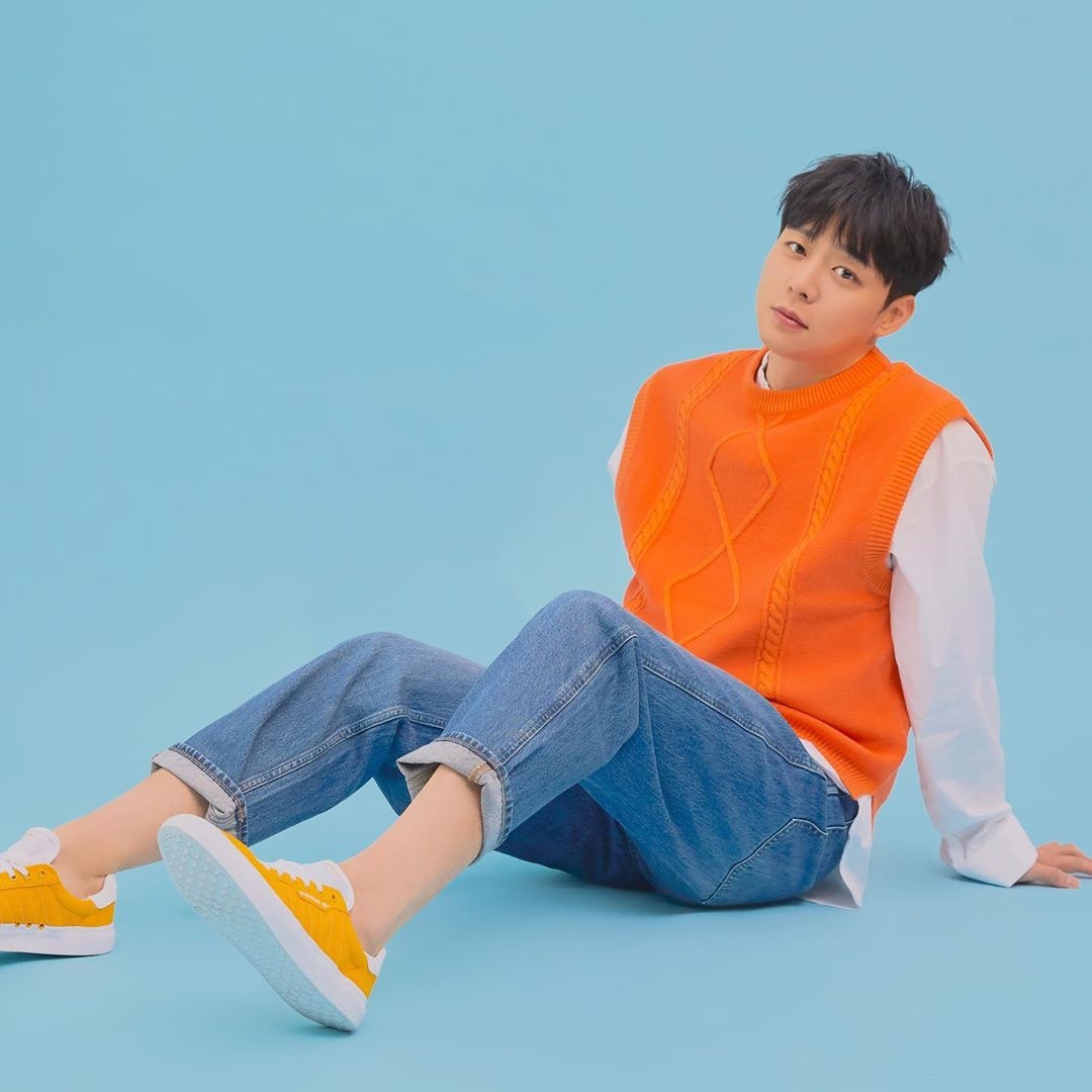 Park Yoo Chun bị chỉ trích vì tổ chức fanmeeting có trả phí