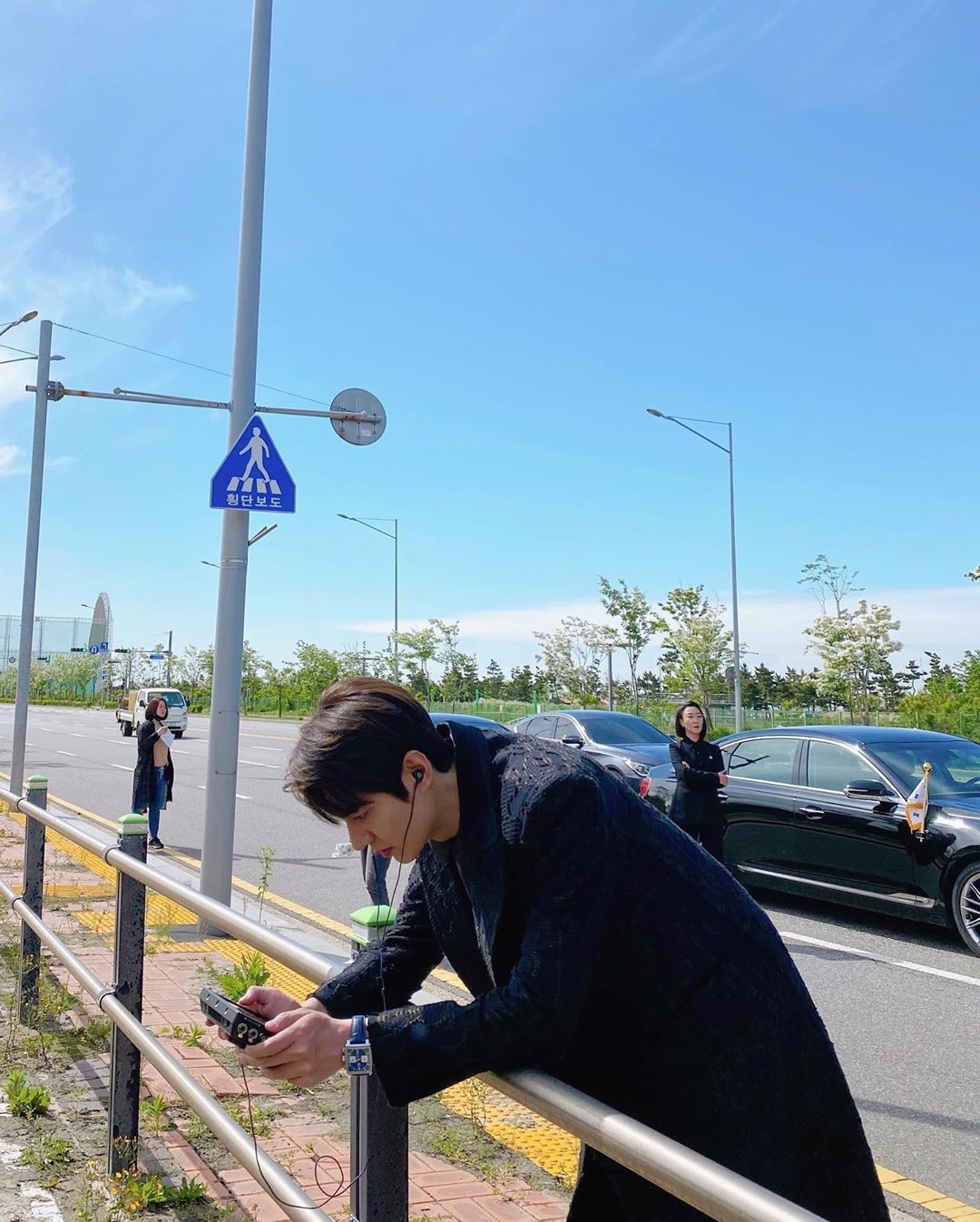 Lee Min Ho - Jung Il Woo tương tác khẳng định tình bạn thân bền vững