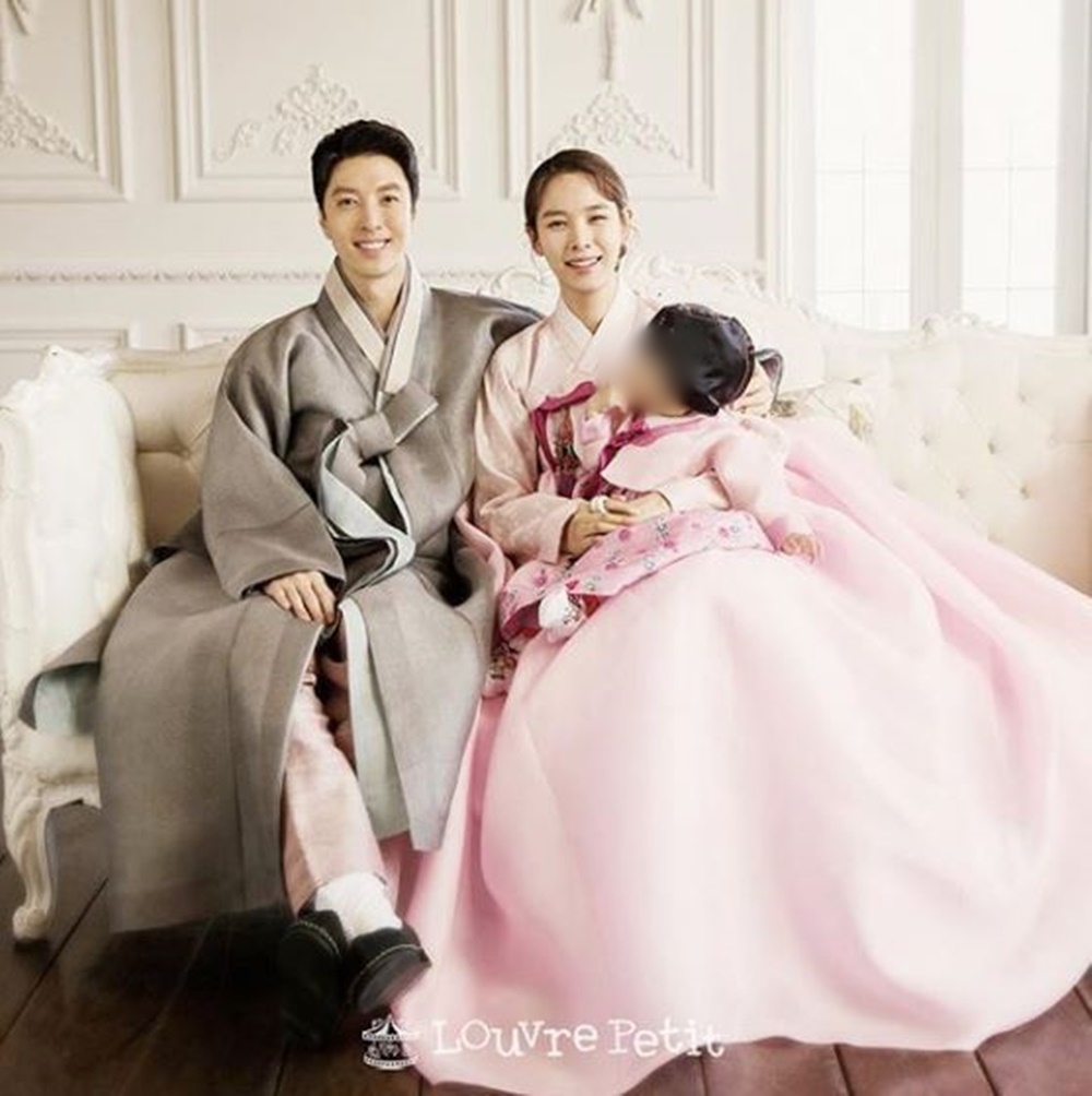 Lee Dong Gun - Jo Yoon Hee chính thức ly hôn sau 3 năm chung sống