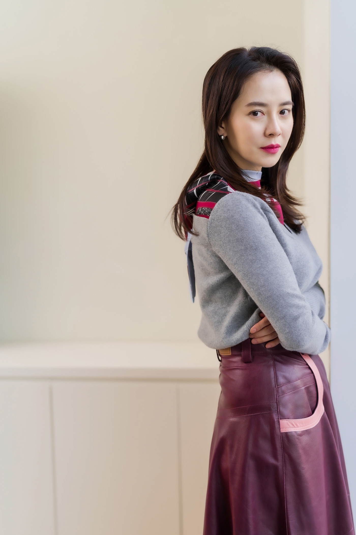 Song Ji Hyo chia sẻ về quan điểm hôn nhân khi bước vào tuổi 40