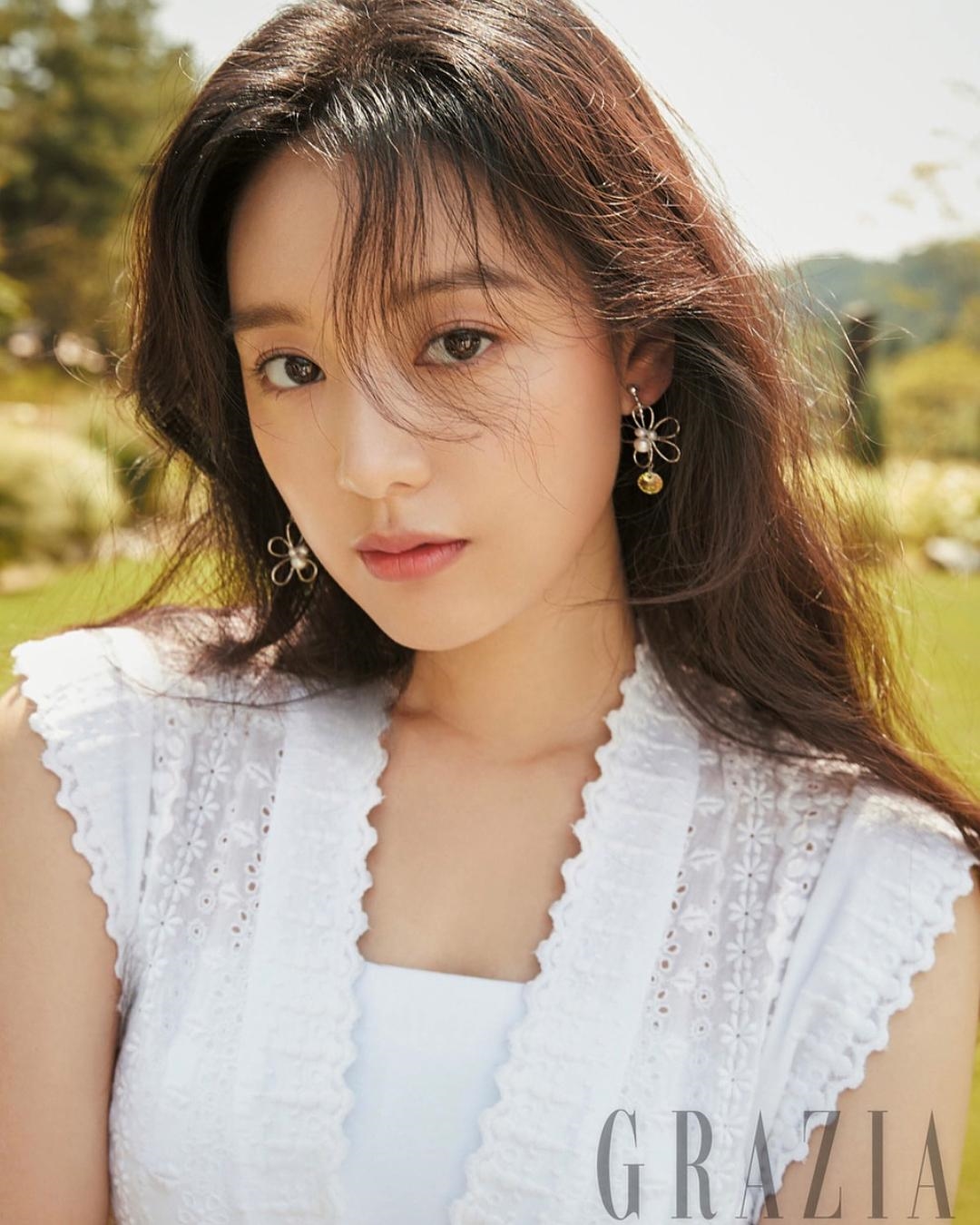 Park Min Young, Kim Ji Won và những sao nữ sở hữu gia tài phim đồ sộ