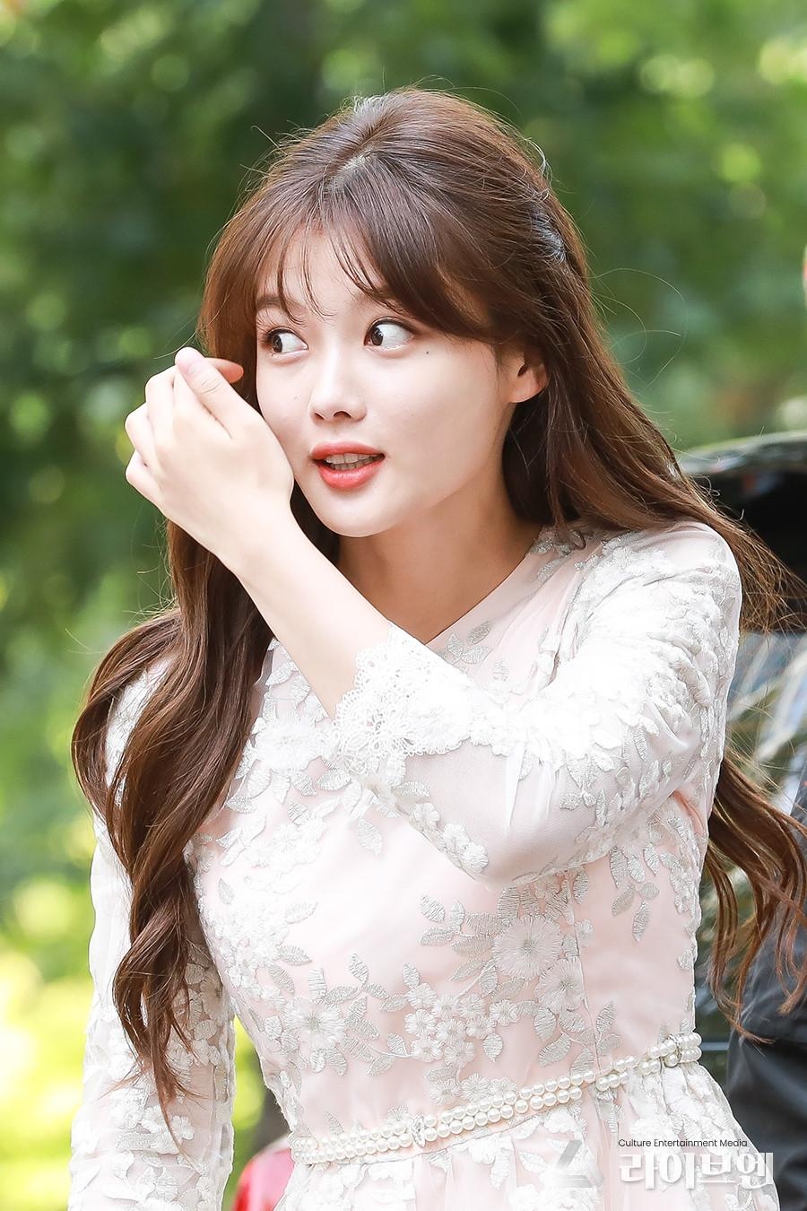 Park Min Young, Kim Ji Won và những sao nữ sở hữu gia tài phim đồ sộ