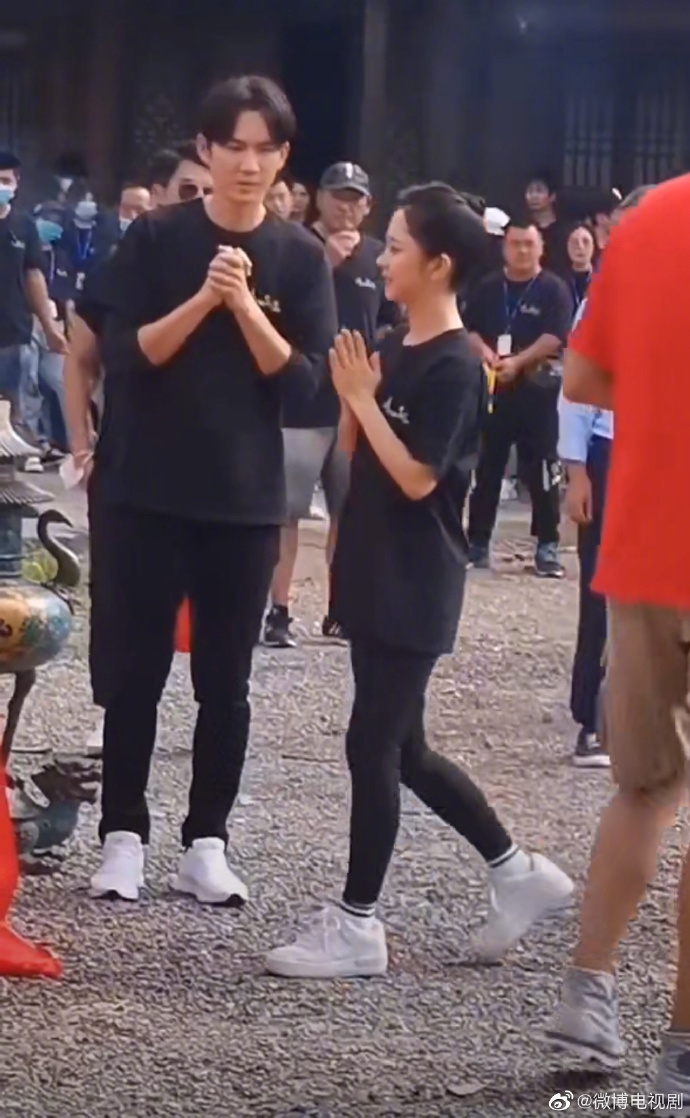 Chung Hán Lương nên duyên với Đàm Tùng Vận, phim chưa quay đã hot