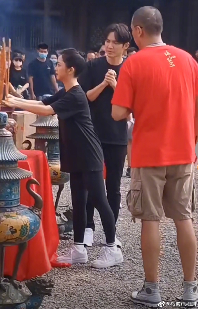 Chung Hán Lương nên duyên với Đàm Tùng Vận, phim chưa quay đã hot