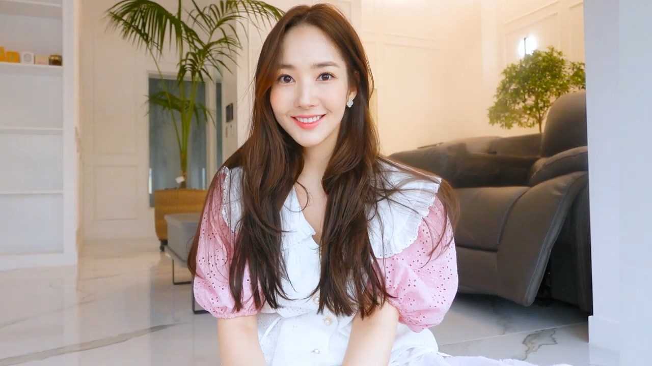 Park Min Young chính thức mở kênh YouTube cá nhân