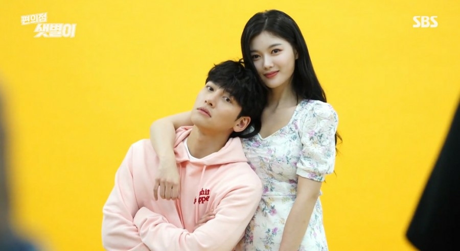Ji Chang Wook sợ xanh mặt khi lần đầu gặp Kim Yoo Jung
