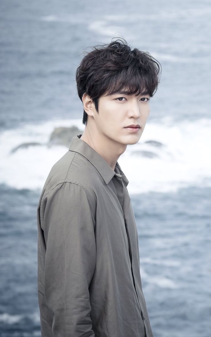 Lee Min Ho là mỹ nam chỉ đóng vai nhà giàu suốt 16 năm sự nghiệp