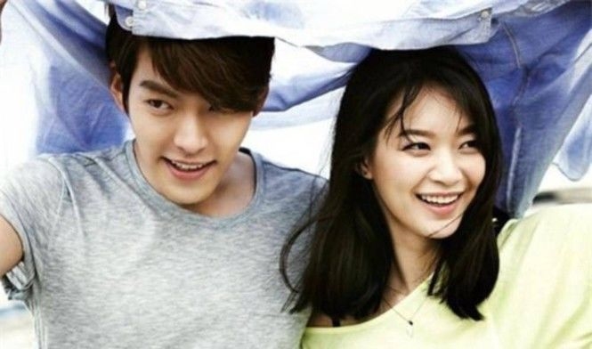 Shin Min Ah xứng danh biểu tượng 'bạn gái nhà người ta'