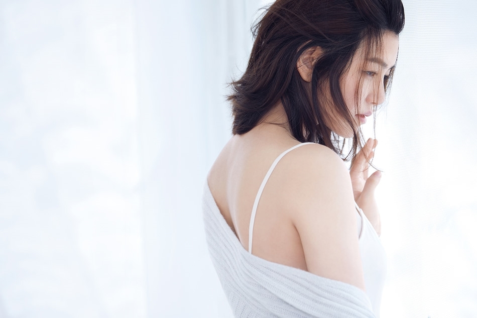 Dương Mịch, Triệu Lệ Dĩnh và những hot mom Cbiz gây bão ngày tái xuất