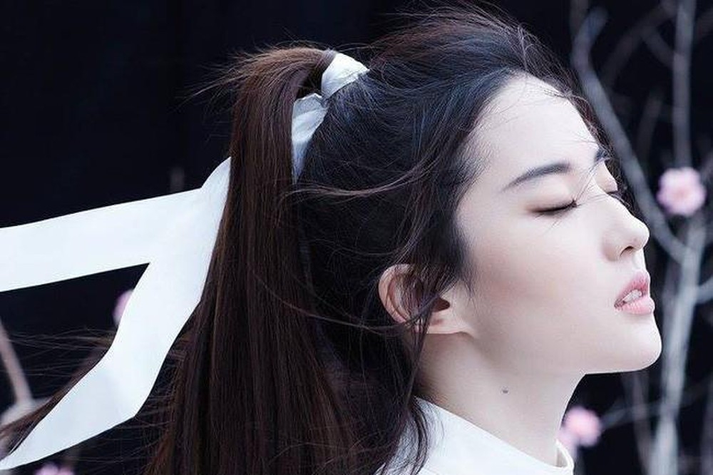 Lưu Diệc Phi, Na Trát và dàn nữ thần trong mơ của phái nam xứ Trung