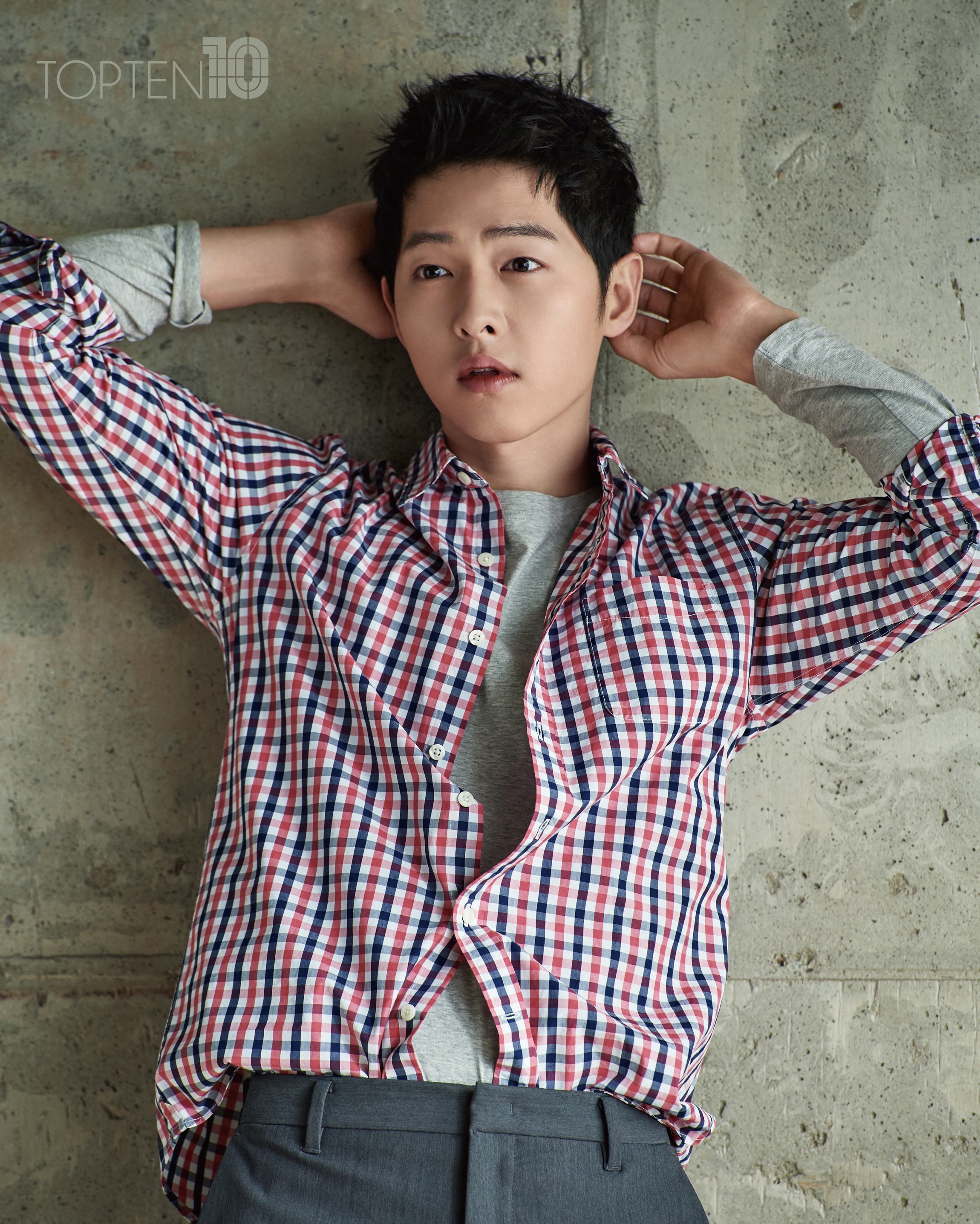 Song Joong Ki đâm đơn kiện loạt báo mạng tung tin đồn hẹn hò vô căn cứ