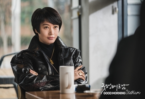 Kim Hye Soo sắc vóc nuột nà, cá tính xứng danh chị đại Kbiz