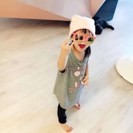 Ngô Tôn, Ngô Ngạn Tổ và sao Cbiz đặt quy tắc lạ để bảo vệ con gái