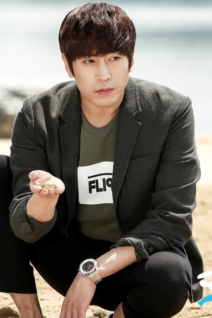 Yoo In Na - Eric lần đầu kết hợp trong phim hài, tình cảm mới