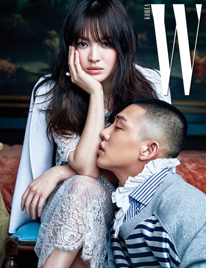 Song Hye Kyo ra mặt thể hiện sự thân thiết đặc biệt với Yoo Ah In