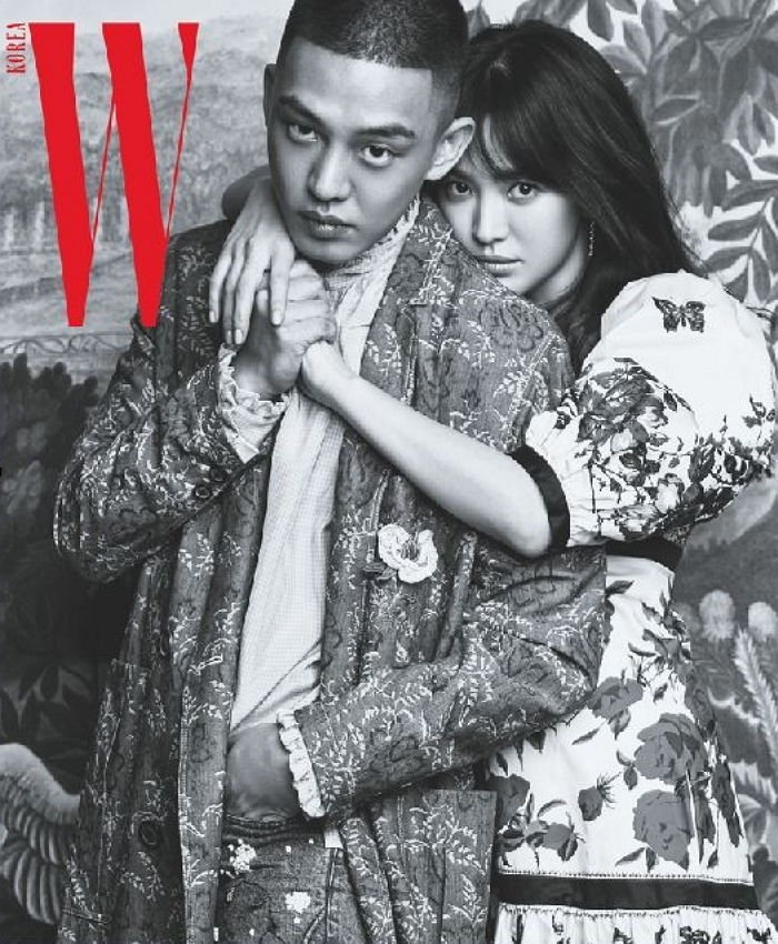 Song Hye Kyo ra mặt thể hiện sự thân thiết đặc biệt với Yoo Ah In